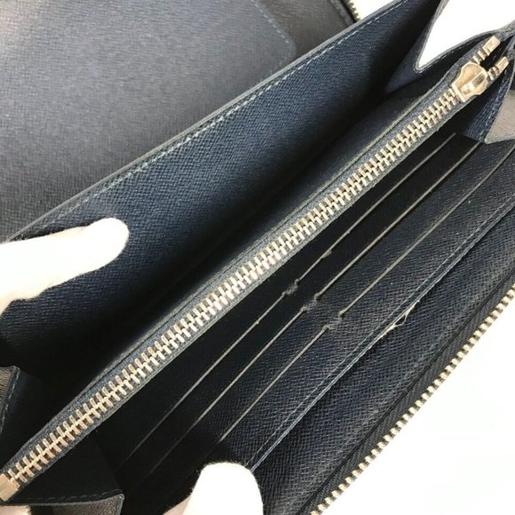 LOUIS VUITTON M30515 Taiga Zippy Organizer Travel Case Zip Around Long Wallet - Picture 11 of 14